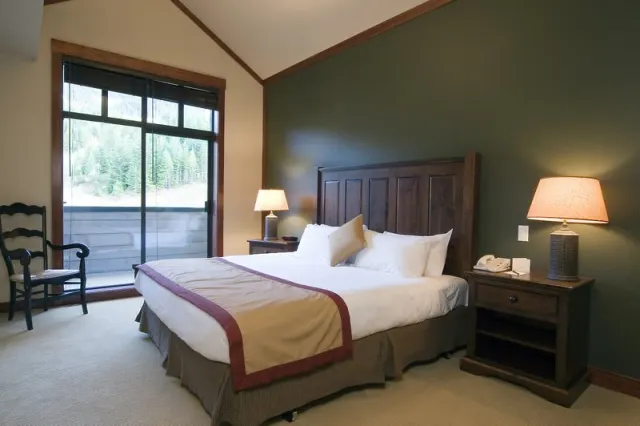 First Tracks Lodge, British Columbia