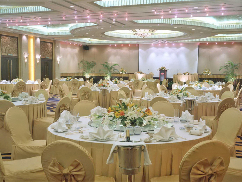 Crowne Plaza Shanghai - photo 1