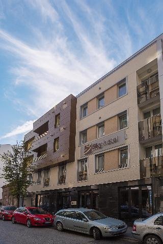 Sky hotel - photo 2
