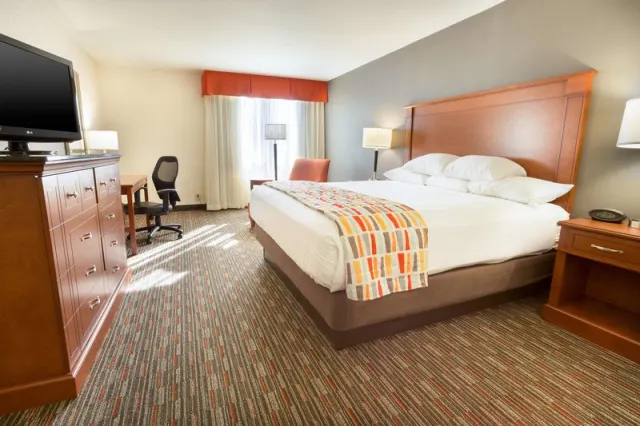 Holiday Inn St Louis  Creve Coeur - photo 3