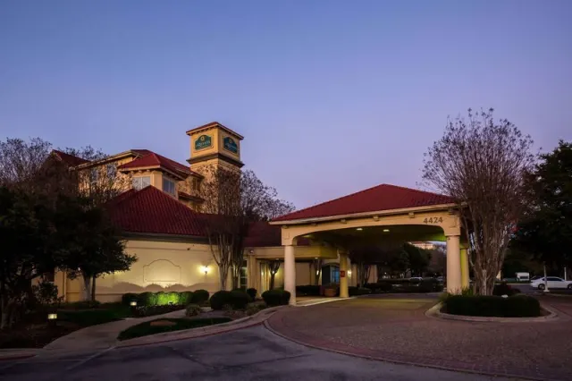 Fairfield by Marriott Inn & Suites Austin West - photo 4