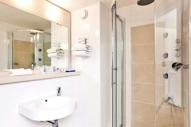 Mercure Chartres Est - photo 3