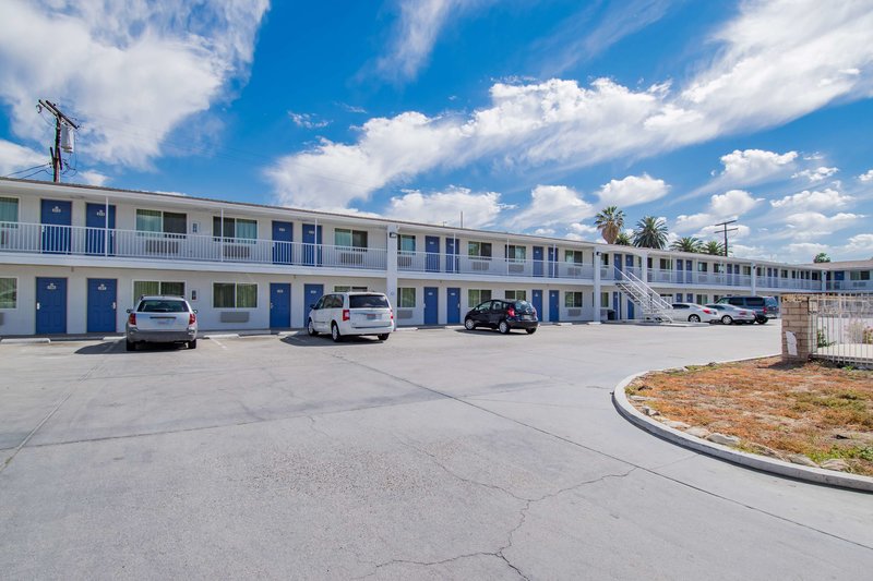 Motel 6 San Bernardino CA Downtown - foto 1