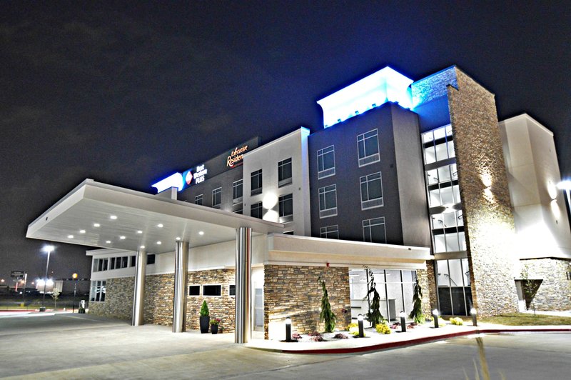 Best Western Plus Executive Residency Oklahoma City I35 - photo 1