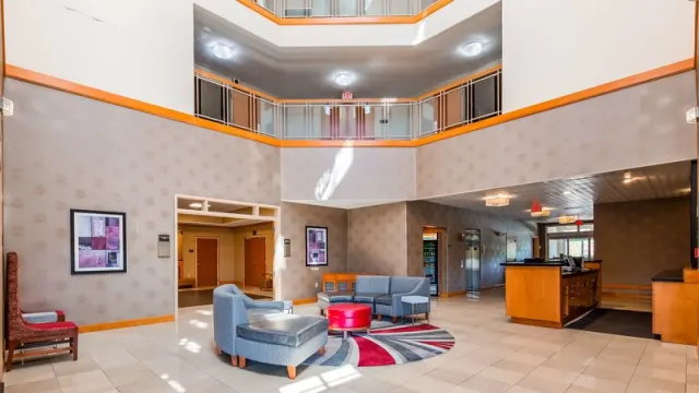 Best Western Plus Rose City Conference Center Inn - photo 4