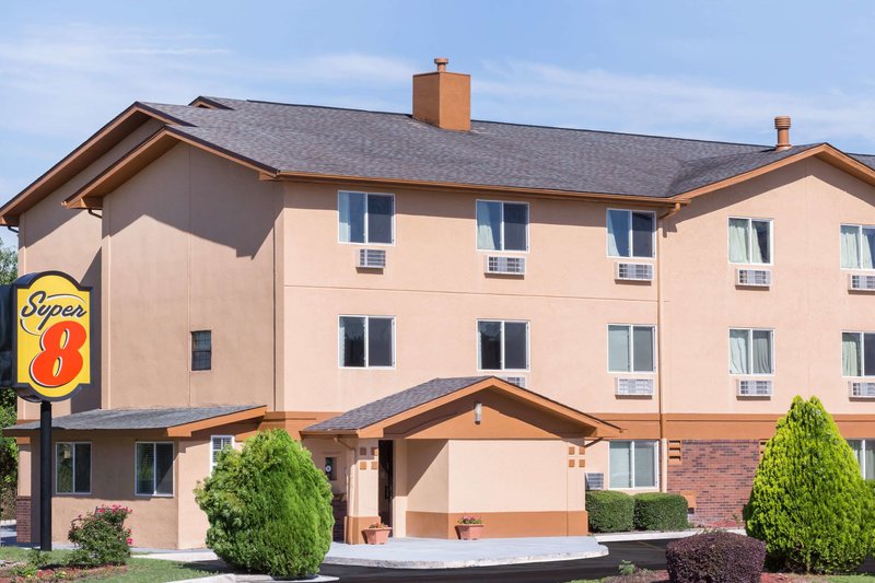 Super 8 by Wyndham Augusta/Ft Gordon Area - photo 1