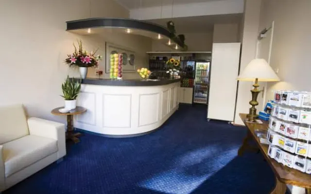 Apple Inn - photo 2