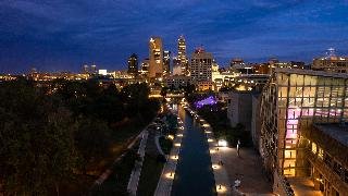 InterContinental Hotels Indianapolis An IHG Hotel - photo 2