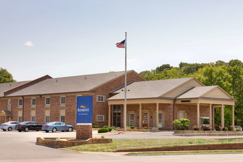 Baymont by Wyndham Kansas City KU Medical Center - photo 1