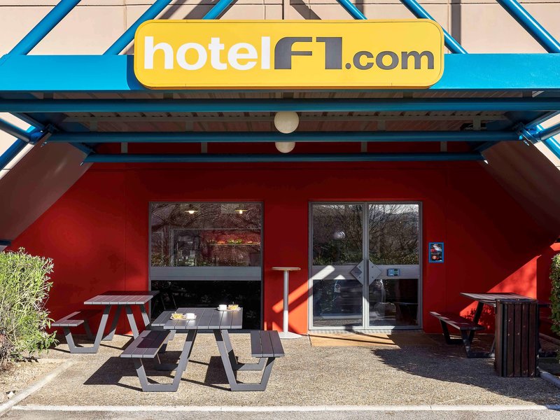 HotelF1 Geneve Ferney Airport - foto 1