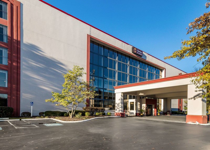 Clarion Hotel Convention Center Jackson Northwest - photo 1