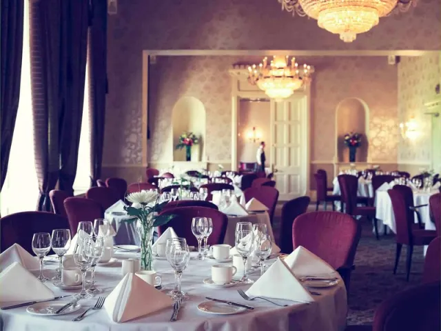 Mercure Warwickshire Walton Hall Hotel & Spa - photo 4