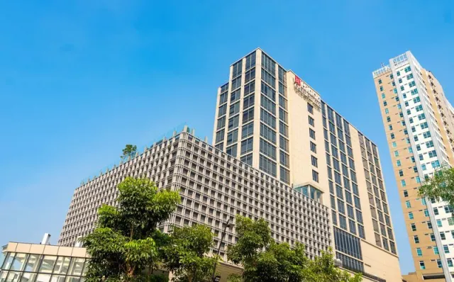Hilton Garden Inn Jakarta Taman Palem - photo 4