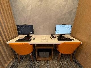 Holiday Inn Express  Suites Ft Smith  Airport - photo 3