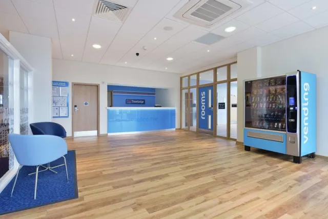 Travelodge Liverpool Edge Lane - photo 4