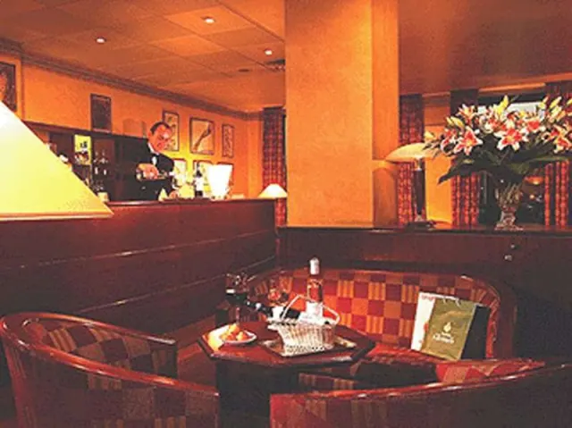 Mercure Paris Opéra Garnier Hotel & Spa, Paris