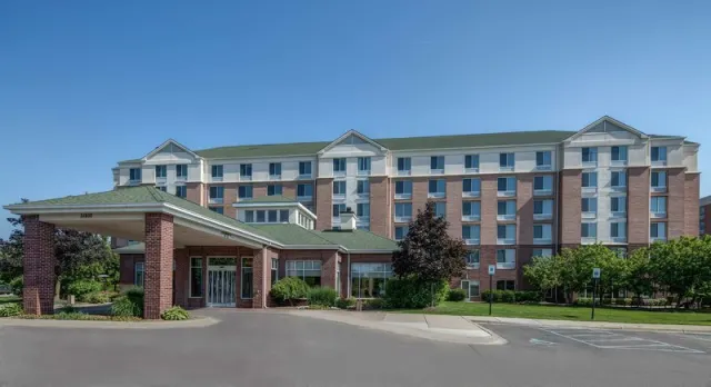 Hilton Garden Inn Detroit Metro Airport - foto 3
