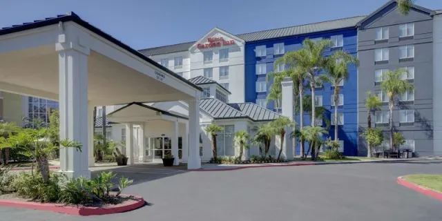 Hilton Garden Inn Anaheim/Garden Grove - photo 4
