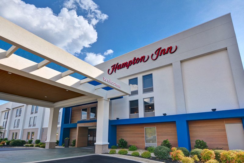 Hampton Inn Anderson - photo 1