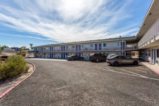Motel 6 Needles, CA