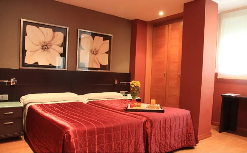 Hotel Villa de Barajas - photo 1