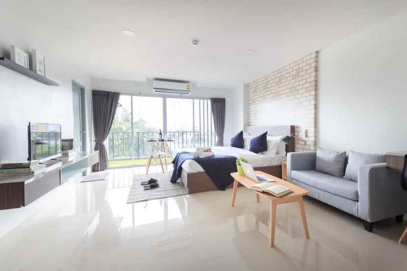 Q Space Residence - photo 1