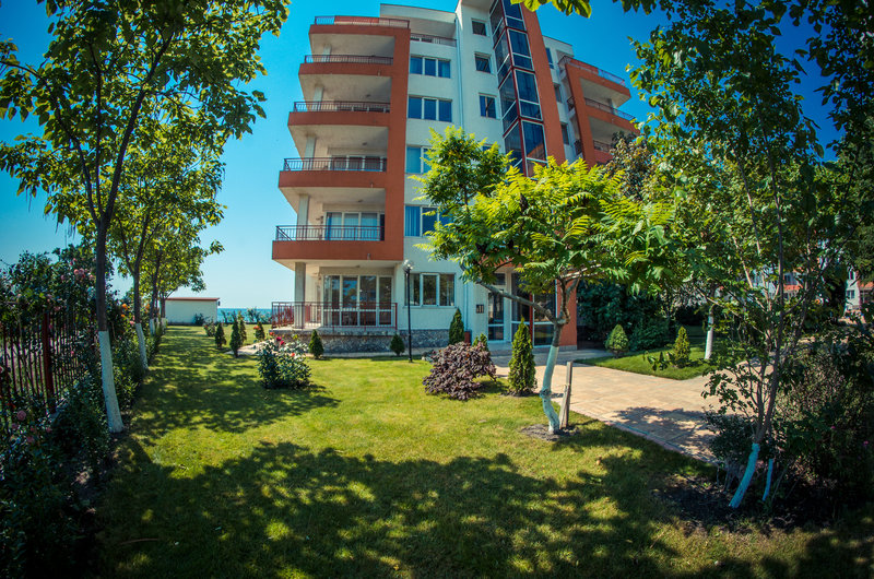 Riviera Beach Resort - foto 1