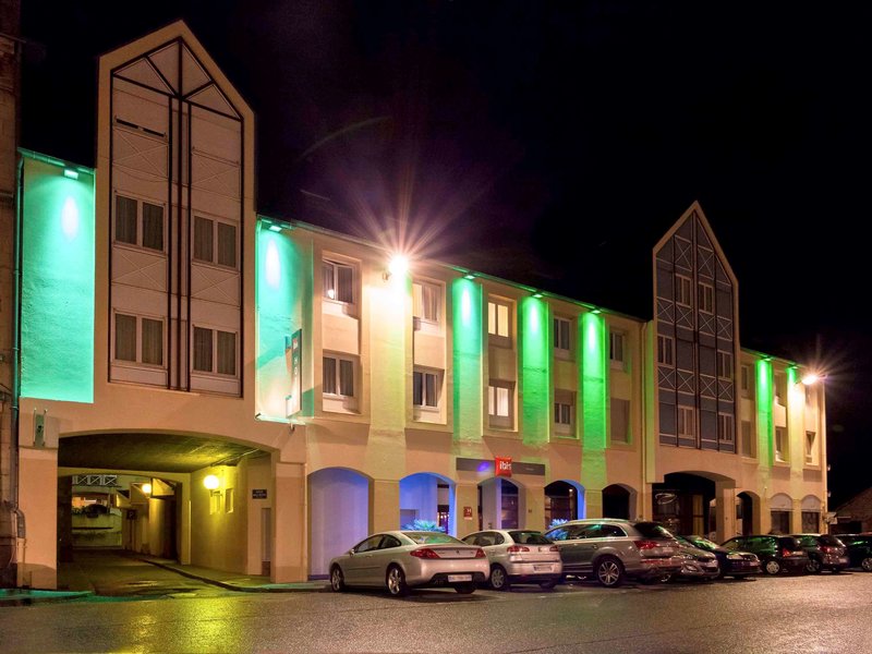 ibis Alençon - photo 1