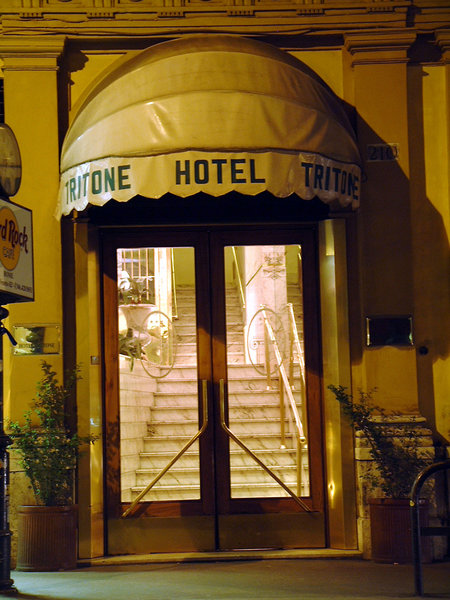 Tritone - photo 1