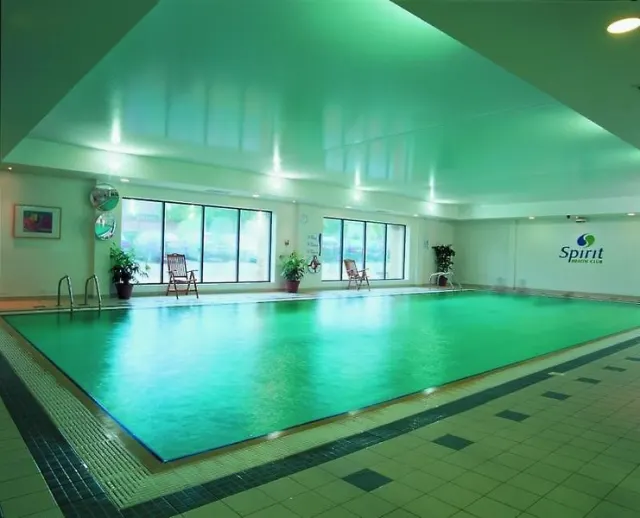 Holiday Inn Taunton - photo 4