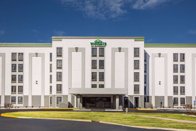 Wingate by Wyndham Louisville Fair and Expo - photo 1