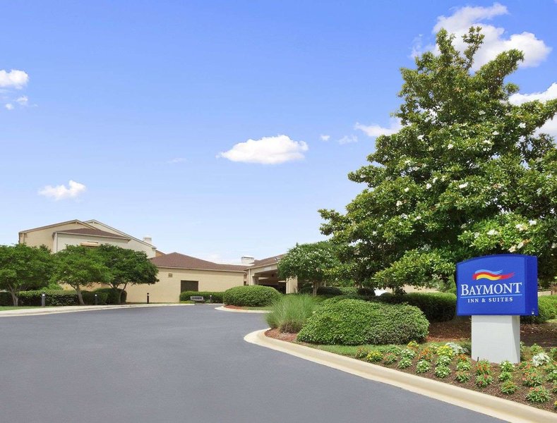 Baymont by Wyndham Columbia, MO - photo 1