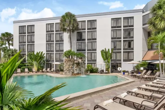 Doubletree by Hilton Fort Myers at Bell Tower Shops