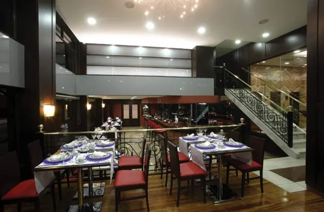 Hotel Ciudad de Vigo - foto 4