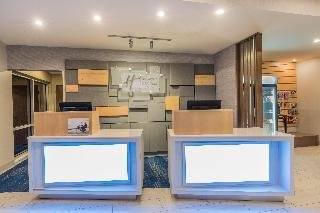 Holiday Inn Express  Suites Lake Havasu  London Bridge - photo 3