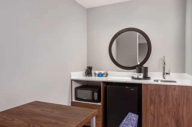 Hampton Inn & Suites Muncie – Foto 4