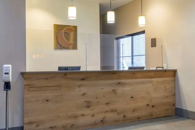 Comfort Inn & Suites Cartersville - Emerson Lake Point - photo 3