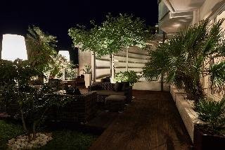 Rouge Hotel International - photo 3