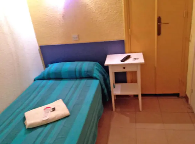 Hostal Delfos - photo 3