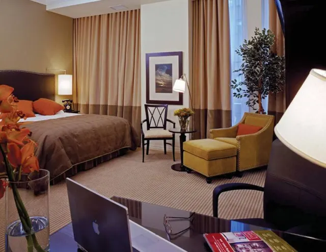 One King West Hotel & Residence - รูปภาพที่ 3