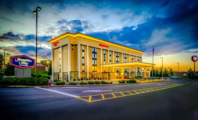 Hampton Inn Washington - photo 2