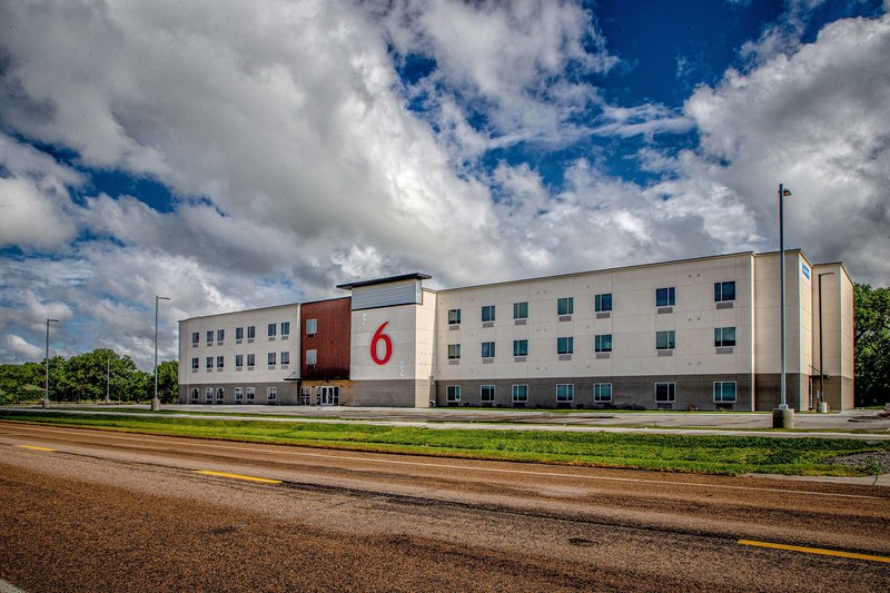 Motel 6 North Platte Ne East - photo 1