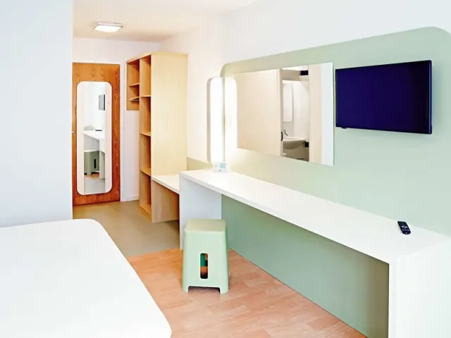ibis budget Warrington Lymm Services - foto 3