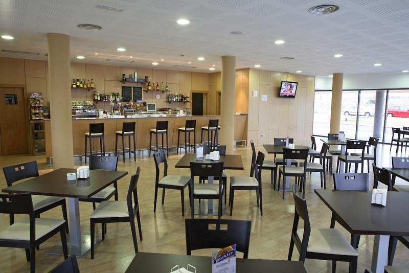 Hotel El Espinar - photo 1