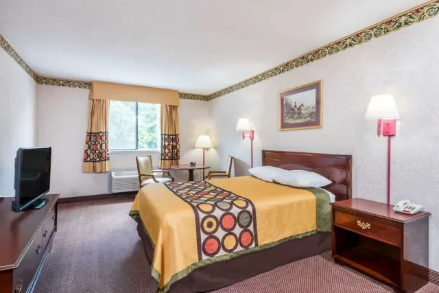 Hancock House Bed And Breakfast - снимка 4
