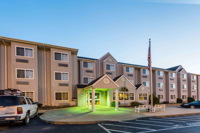 Microtel Inn & Suites by Wyndham Hillsborough - photo 1
