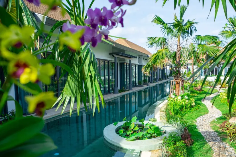 Tajh Pool Villas - photo 1