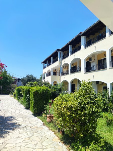 Blue Waves Corfu Aparthotel - photo 1