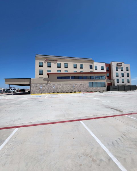Best Western Plus Executive Residency Carlsbad Hotel - photo 2