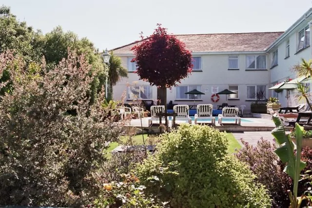 Uplands Apartments - photo 3